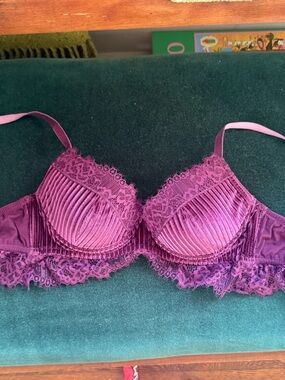 Intimissimi purple velvet lace bra